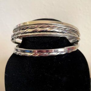 bangle